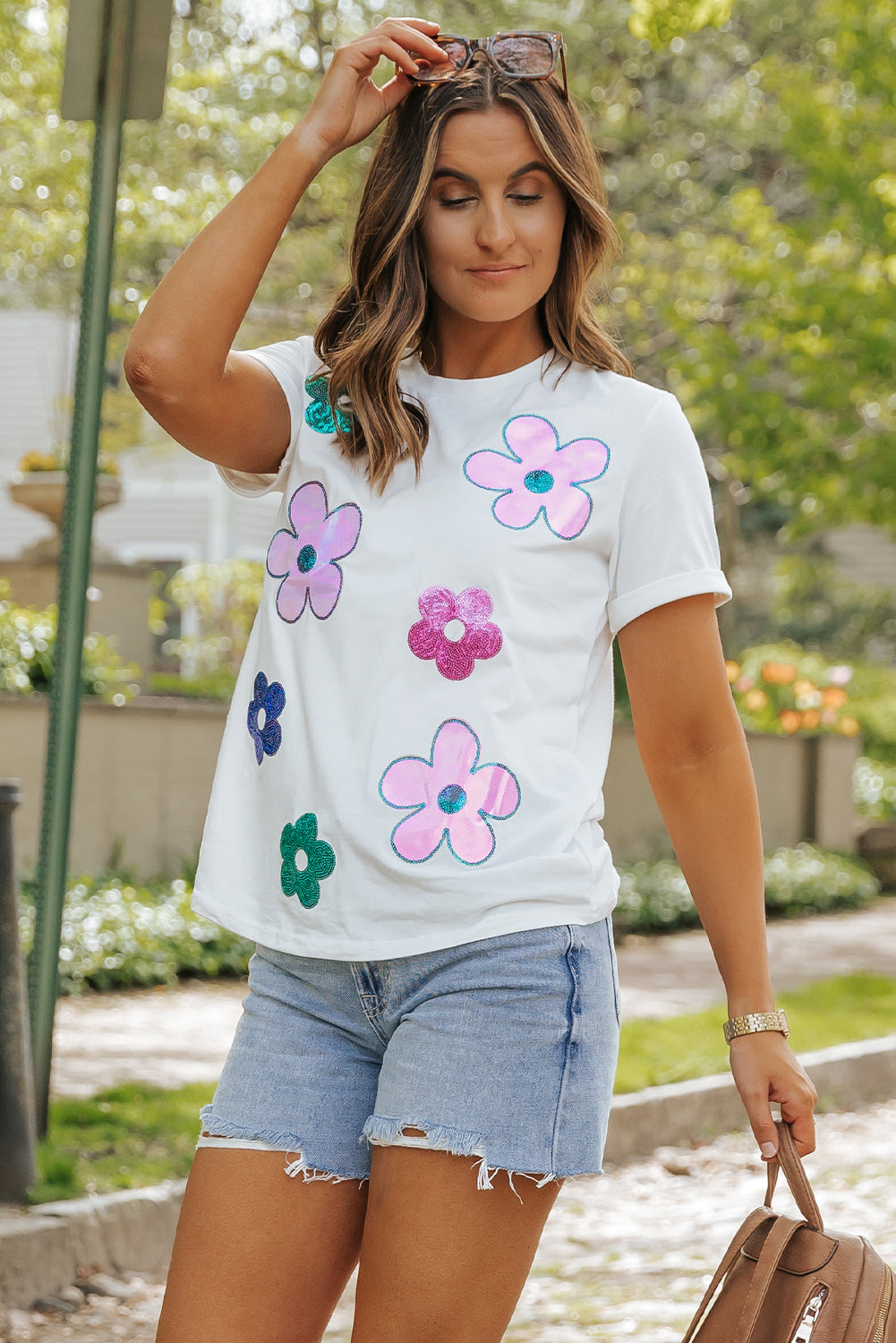 White Sequined Flower Pattern Round Neck T Shirt