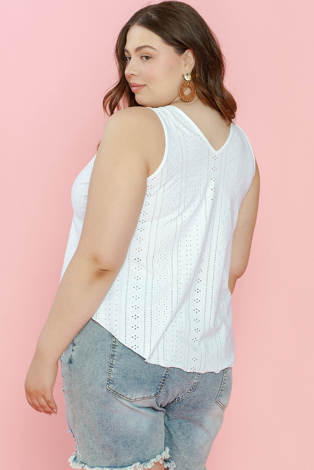 White Plus Size Guipure V Neck Eyelet Lace Tank Top