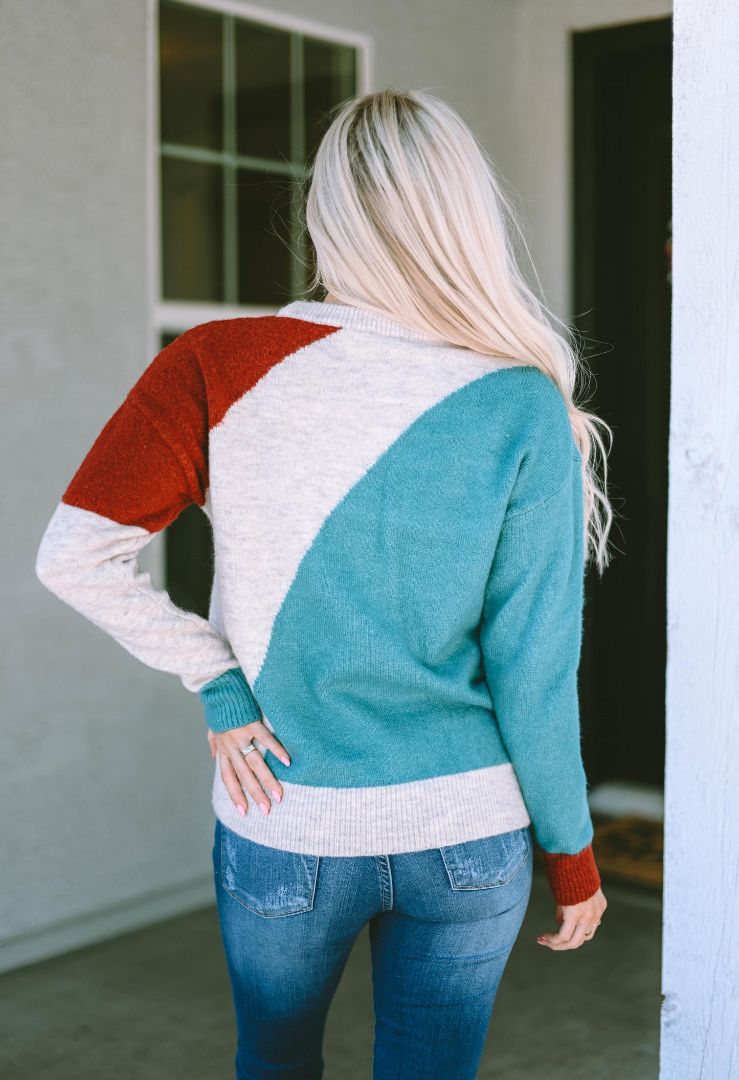 Multicolor Colorblock Ribbed Trim Round Neck Sweater