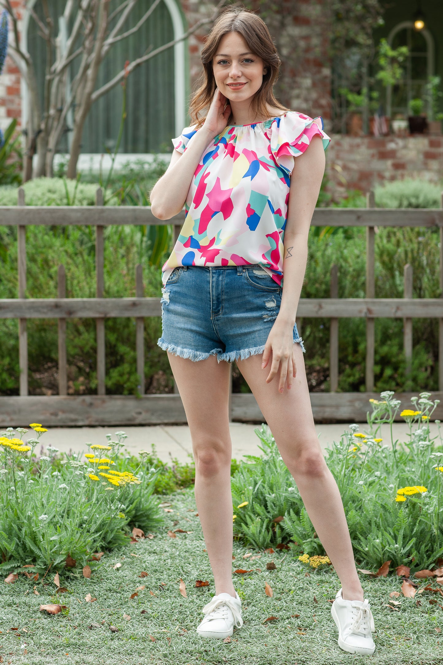 Multicolor Abstract Pattern Ruffle Short Sleeves Blouse